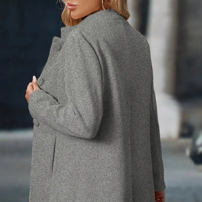 Women's Elegant Wool Blend Winter Coat - Long Buttoned