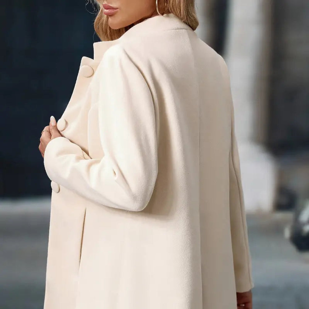 Women's Elegant Wool Blend Winter Coat - Long Buttoned