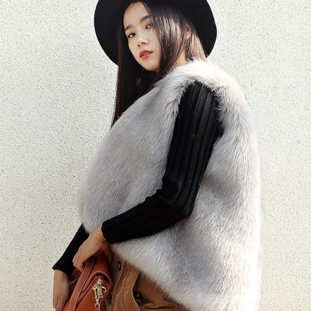 Women's Faux Fur Vest Stylish Winter Outerwear 10