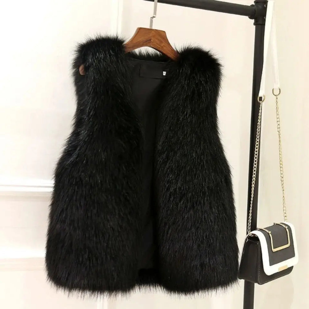 Women's Faux Fur Vest Stylish Winter Outerwear 3