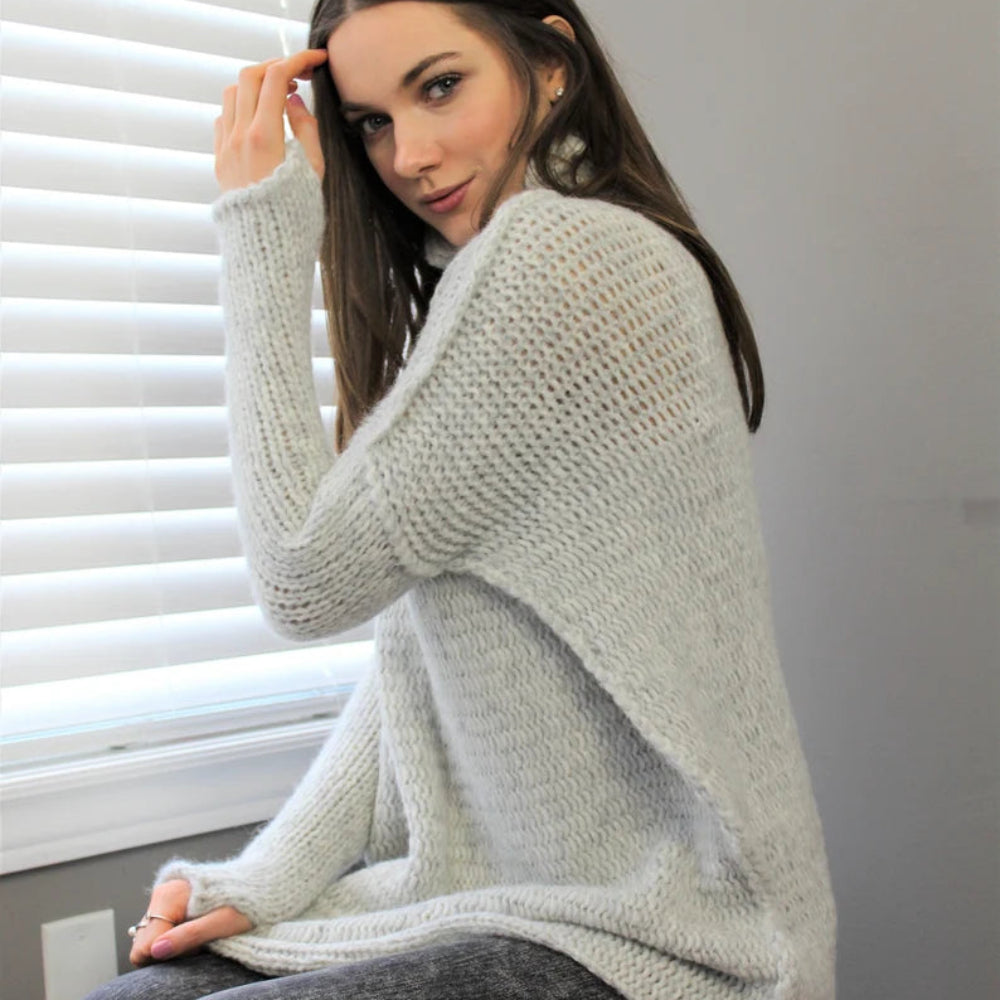 Women's Hand-Knitted Cable Sweater Stylish Warmth 1