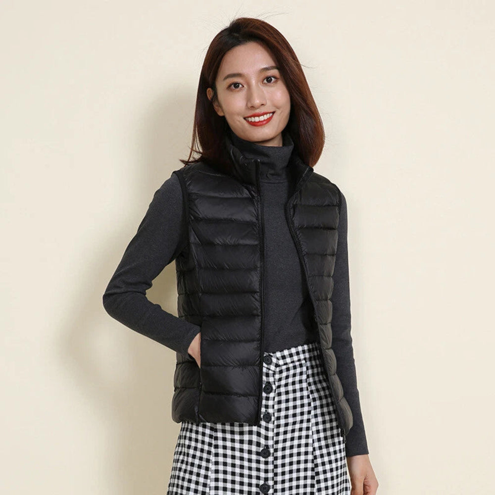 Women's Waterproof Lightweight Vest Stylish Packable Design 1