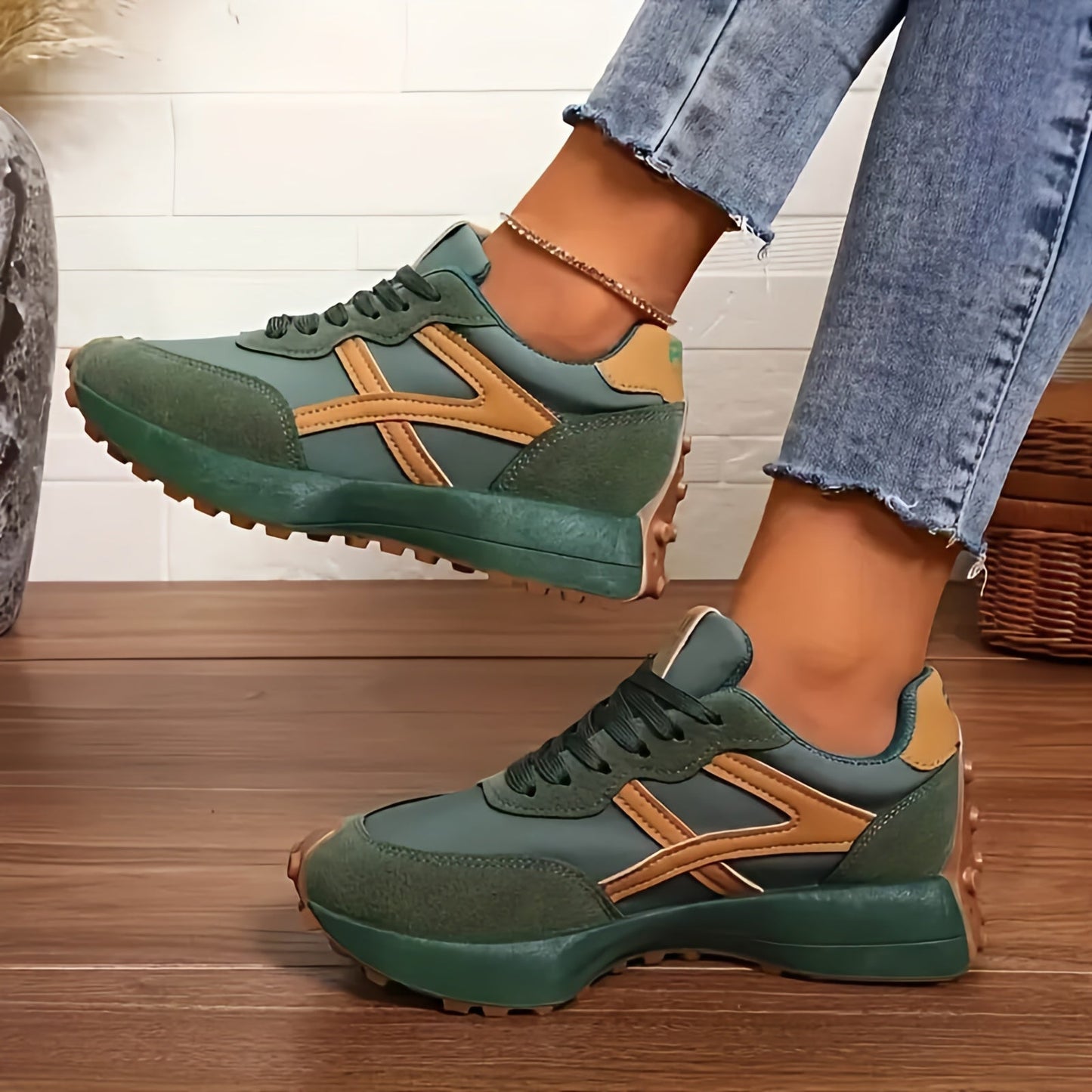 Comfortable Arch Support Walking Shoes for Women - Image 5